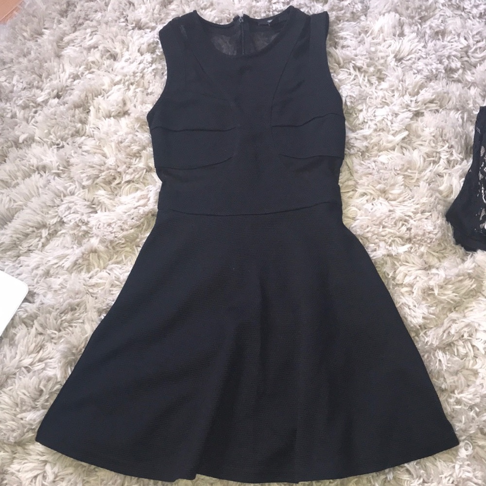 Forever 21 Black Dress